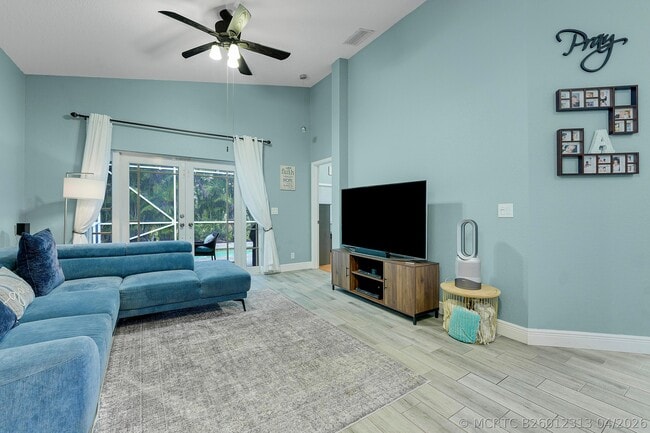 Building Photo - 5959 Durango Dr