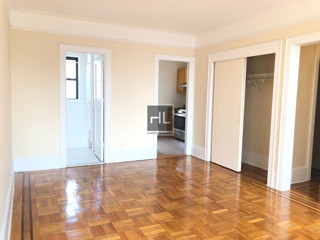 Foto principal - STUDIO APARTMENT FOR RENT IN QUEENS VILLAGE