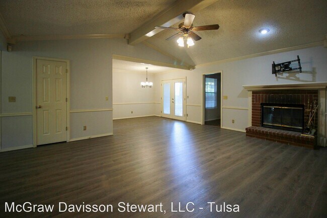 Building Photo - 4 br, 3 bath House - 1013 W Pensacola Court