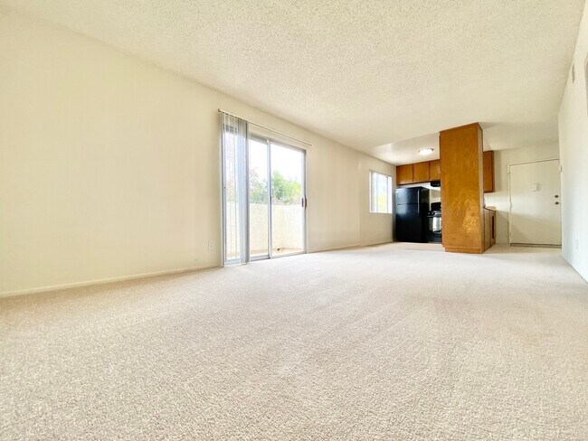 Building Photo - 4514 Fulton Ave