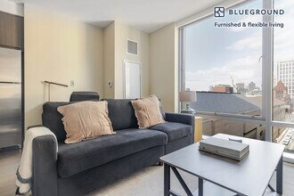 Building Photo - 77 Exeter St