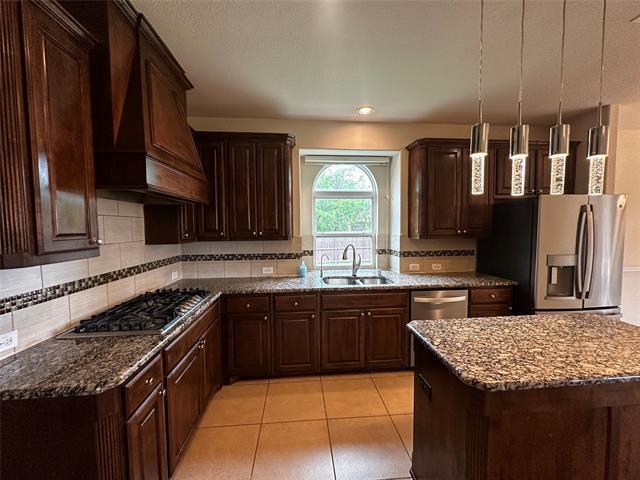 Building Photo - 14524 Marigold Dr