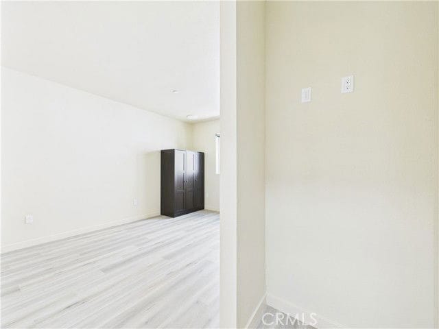 Foto del edificio - 8457 Langdon Ave