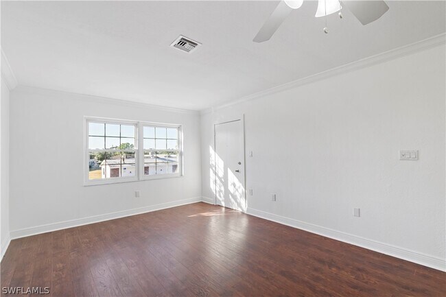 Foto del edificio - 861 Courtington Ln