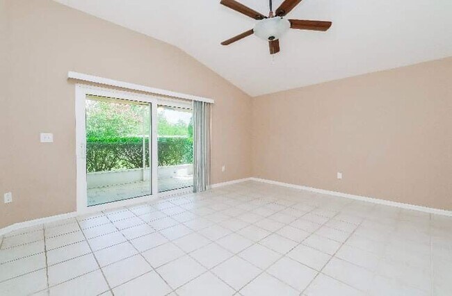 Foto del edificio - 1603 Bondurant Way