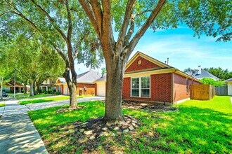 Building Photo - 1911 Mound Lake Dr