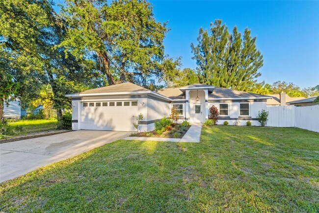 Building Photo - 1860 46th St S