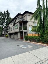 Building Photo - 7117 Rainier Dr