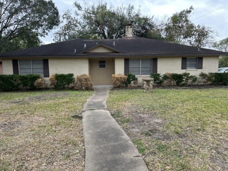 Foto principal - 803 Golf Ct