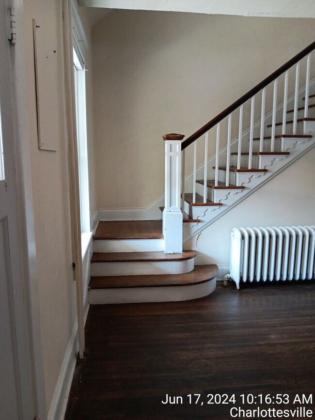 Foto del edificio - 463 14th St NW
