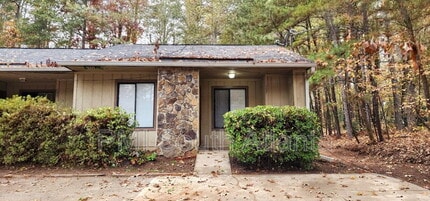 Building Photo - 107 Spring Ct