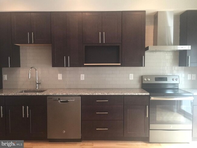 Building Photo - 1930 Parrish St