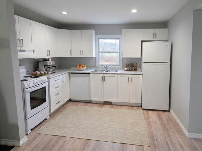 Photo du bâtiment - 26 Rockvale Ave