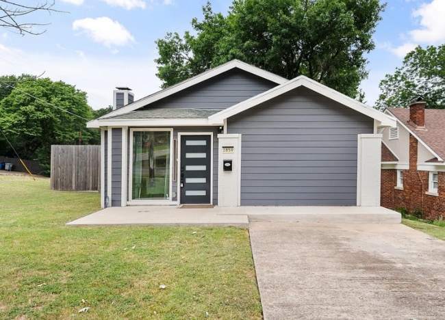 Photo - 2859 W Brooklyn Ave House