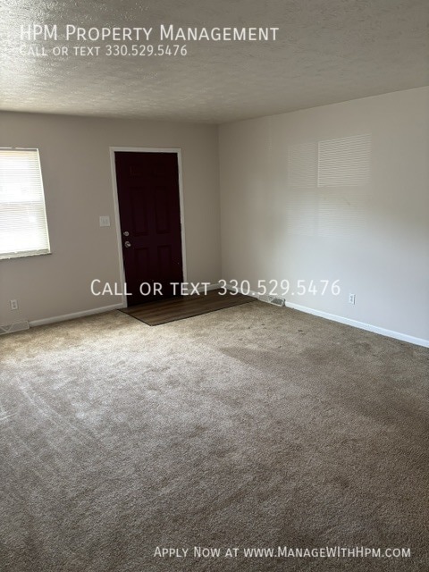 Building Photo - 181 W Overdale Dr