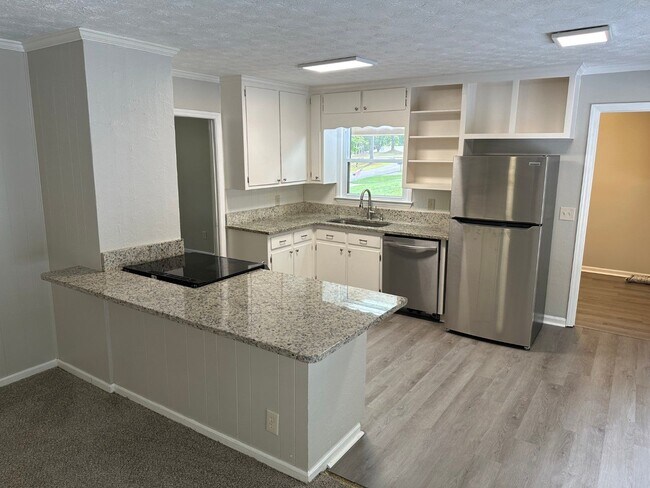 Foto del edificio - Great location! Easy access to Trilith, PT...