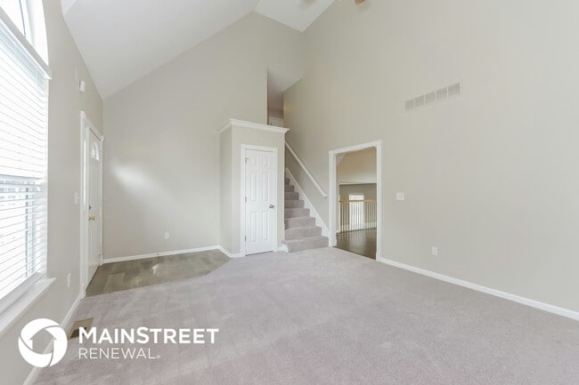 Building Photo - 203 N Highland Dr