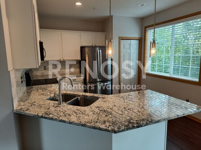 Foto del edificio - 4BD/2BA in Hopkins Available Now