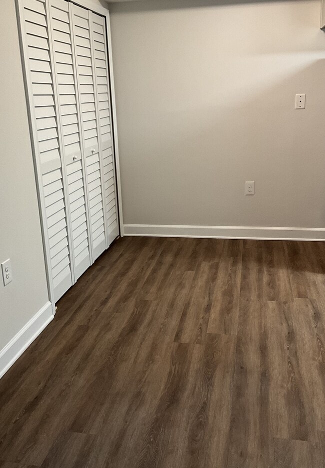 Building Photo - Wildwoods Of Lake Johnson