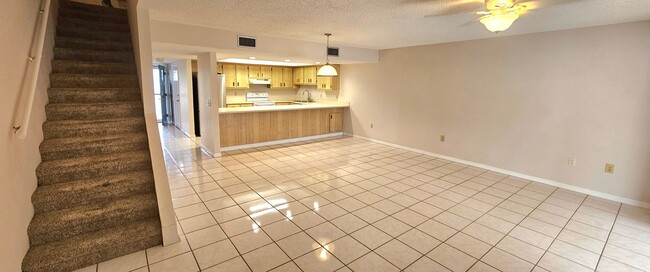 Foto del edificio - Indian Harbor Beach- 2 Story Townhome