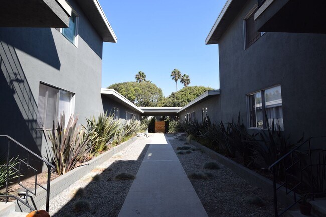 Foto del edificio - 1846 10th St