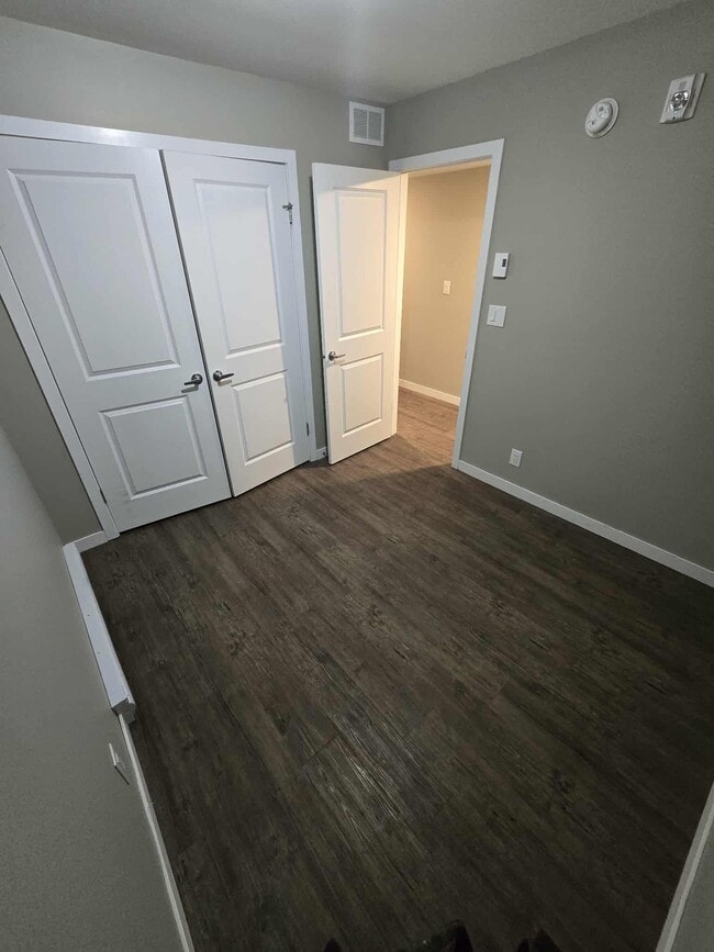 Building Photo - 909 Rte 52