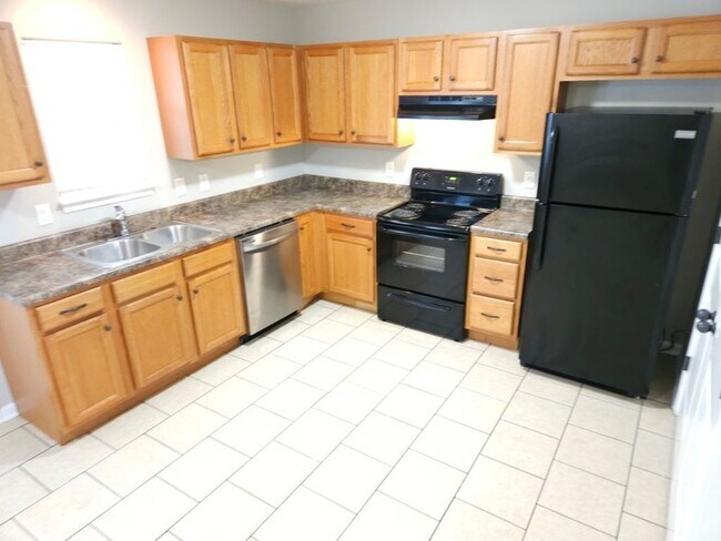 Photo - 705 Crestland Avenue Unit B2 Apartment