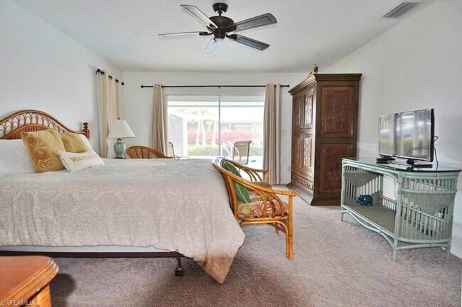 Foto del edificio - Spacious and Meticulously Maintained Water...