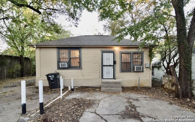 Foto principal - 411 COURTLAND PL
