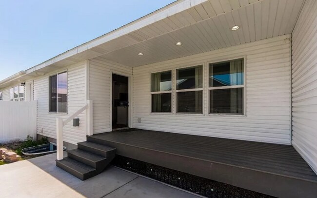 Foto del edificio - Partially furnished Twin home in Rigby