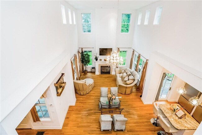 Foto del edificio - 77 Havemeyer Ln