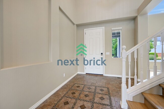 Foto del edificio - Beautiful 4 beds and 3 baths Modern Home Ready for Rent!