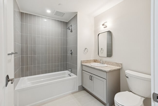 Photo - 129 Main St Apartment