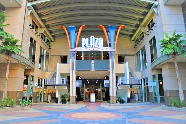 Foto del edificio - 155 S Court Ave