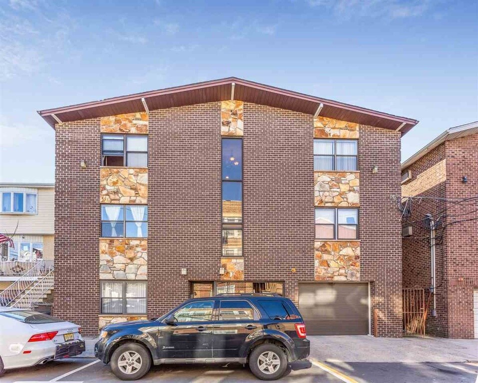 137 71st St Unit E1, Guttenberg, NJ 07093 Condo for Rent in Guttenberg, NJ