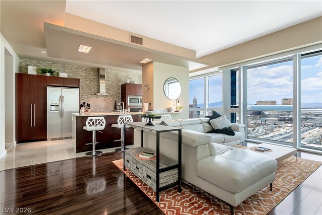 Foto del edificio - 4471 Dean Martin Dr