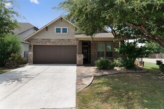 Building Photo - 321 Penna Ln