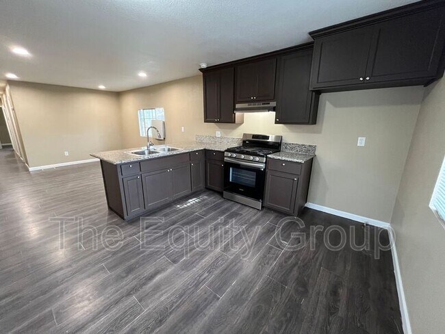 Foto del edificio - 19014 Ave 146