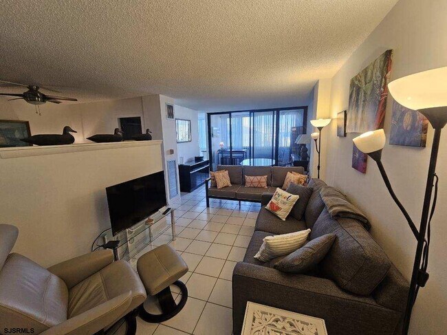 Foto del edificio - 111 S 16th Ave