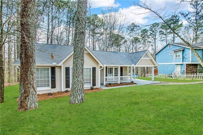 Building Photo - 664 Tarragon Way SW