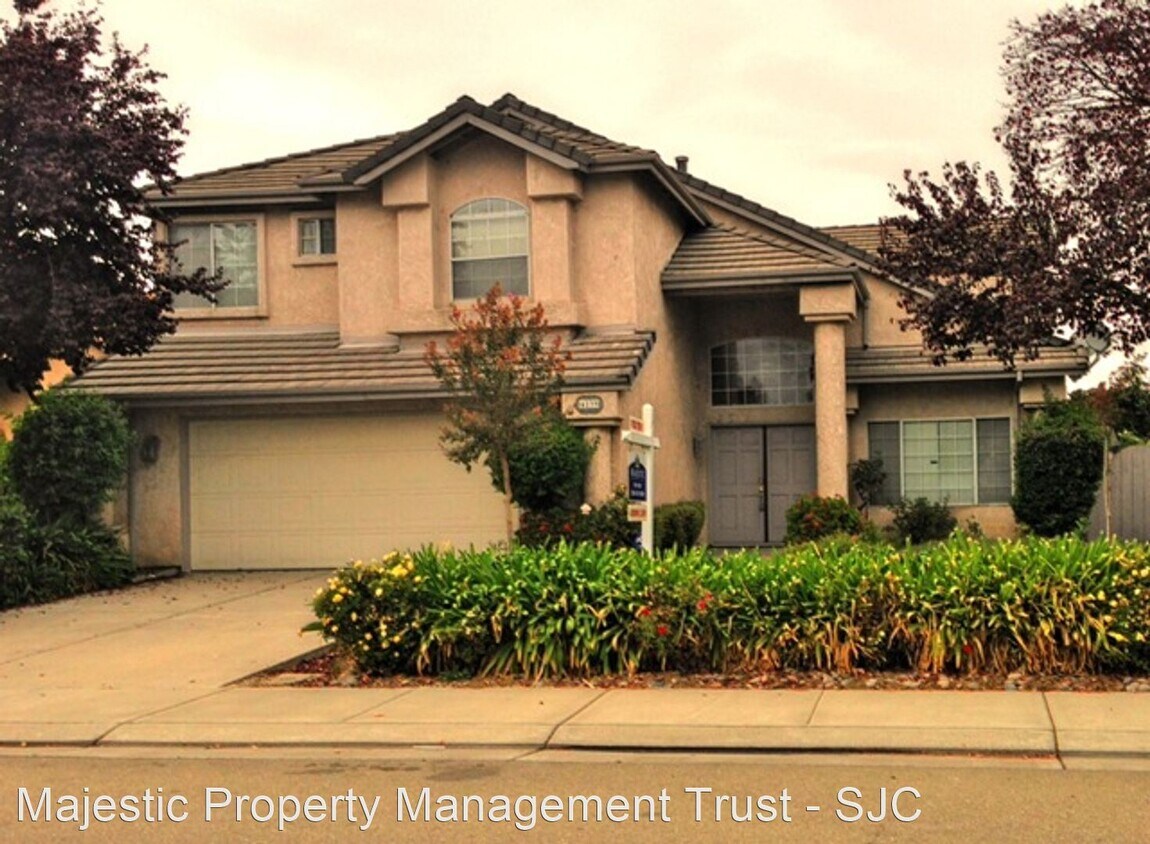 Foto principal - 4 br, 2 bath House - 4239 Bass Rd