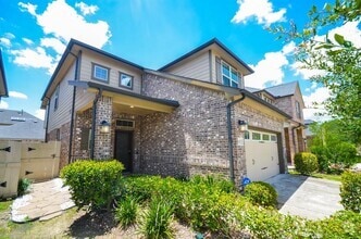Building Photo - 1627 Summer City Dr