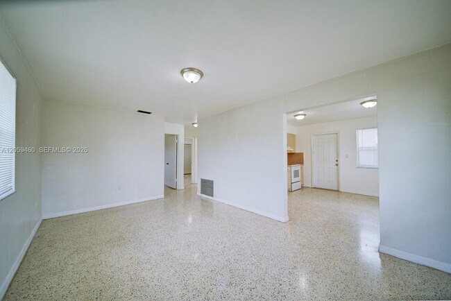 Foto del edificio - 7358 SW 23rd St