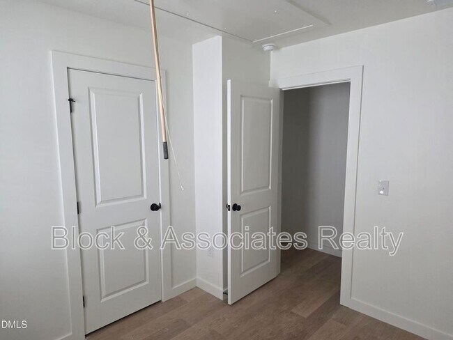 Building Photo - 809 Wilcox St