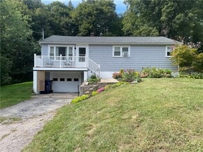 Building Photo - 25 Waite Ct