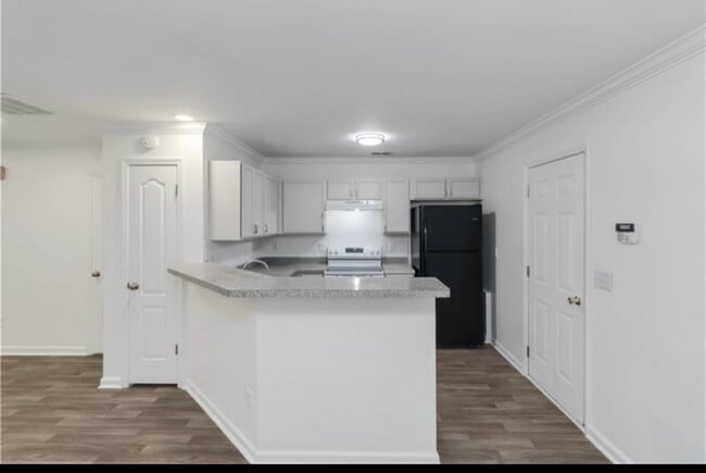 Foto del edificio - 3541 Parc Cir SW