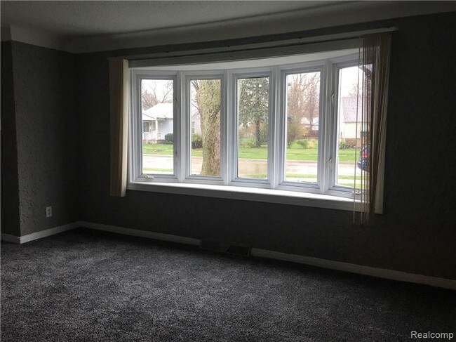 Building Photo - 4673 Dearborndale