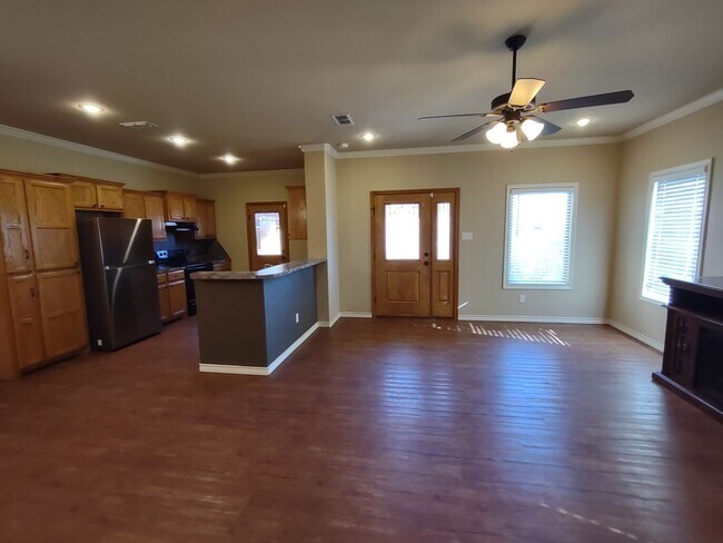 Foto del edificio - Prestigious 3/3/2 Home in Lubbock Cooper School District.