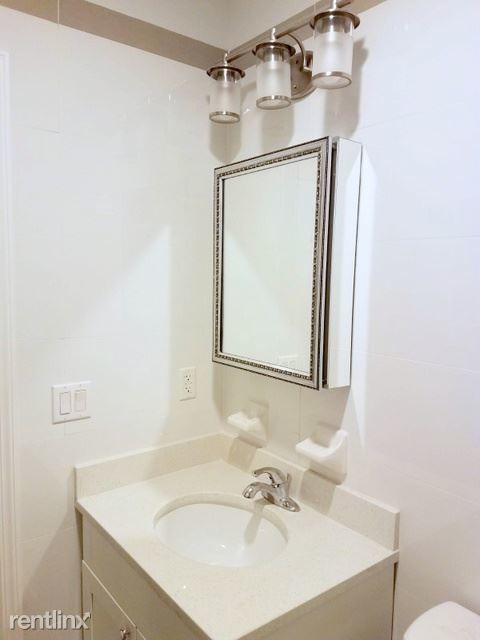 Building Photo - 2 br, 1 bath  - 387 Eastern Pkwy