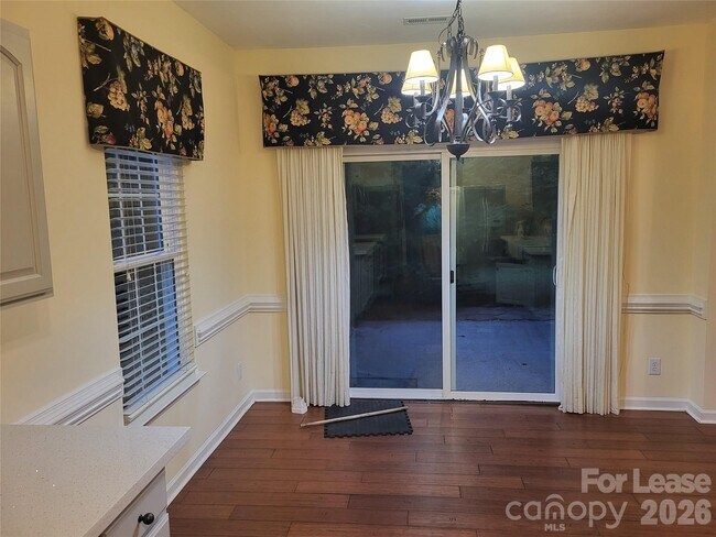 Building Photo - 17450 Baldwin Hall Dr